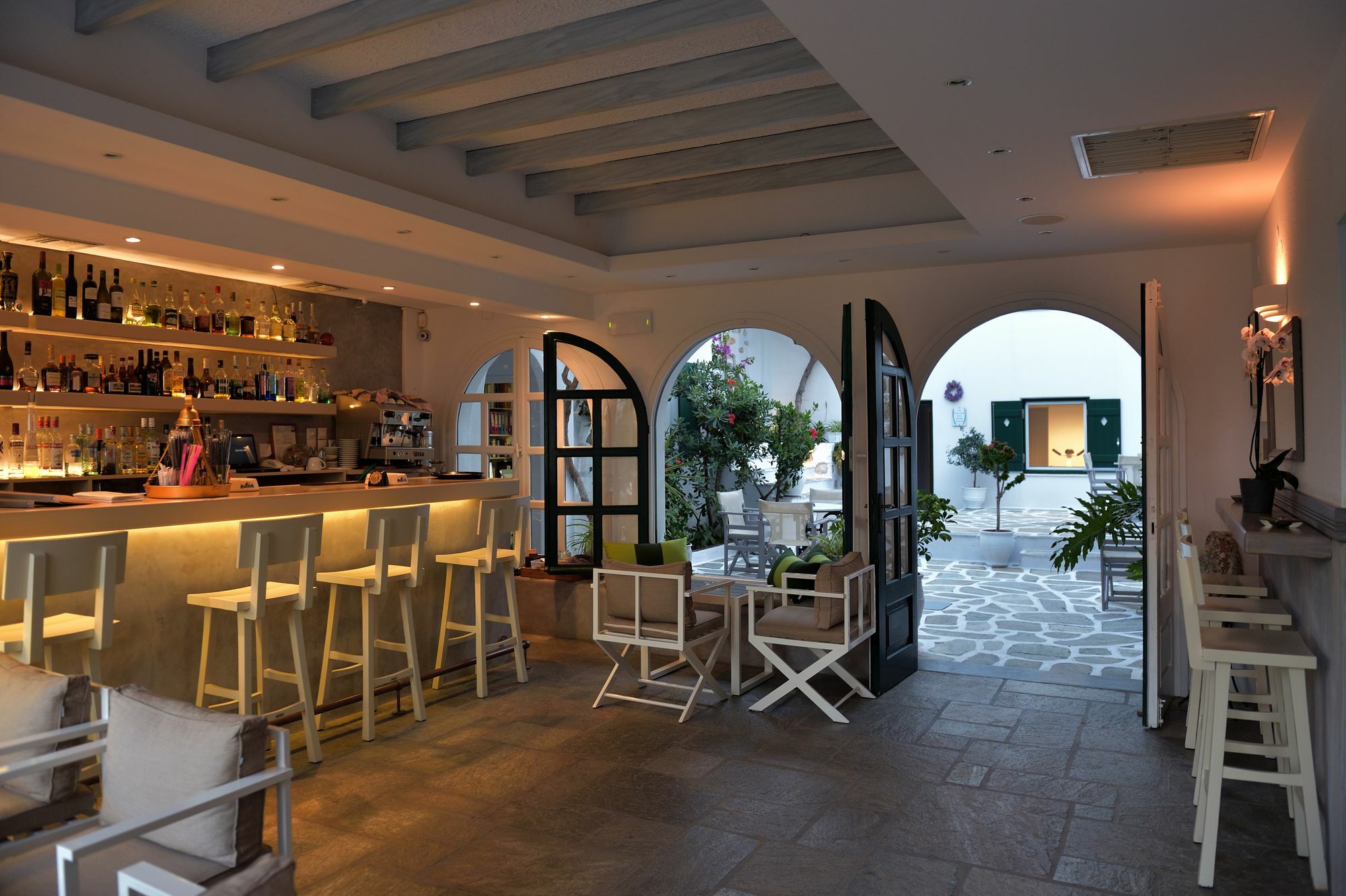 Hotel & Apartments Kalypso Náusza Kültér fotó
